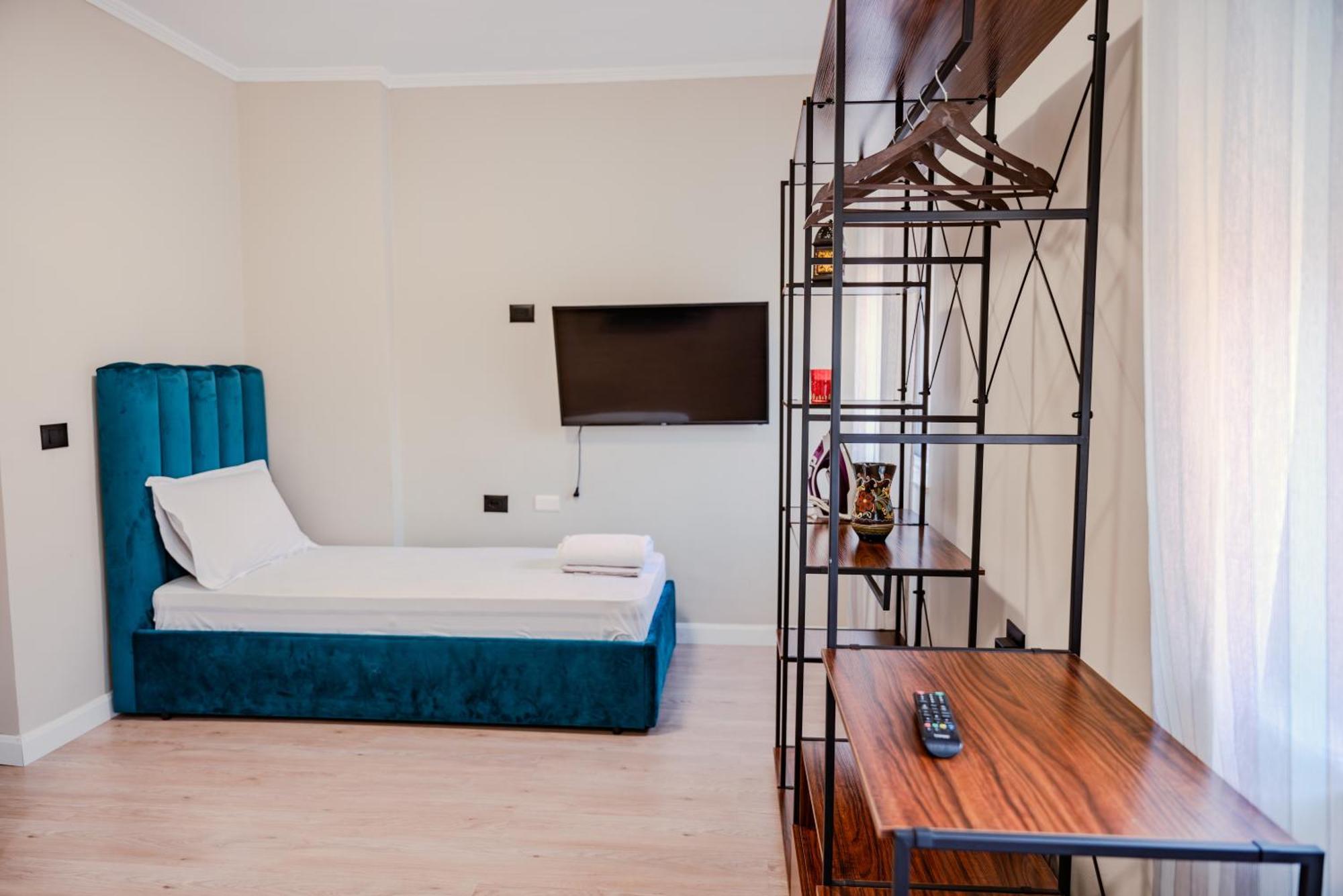 Bejart Apartment 3 地拉那 外观 照片